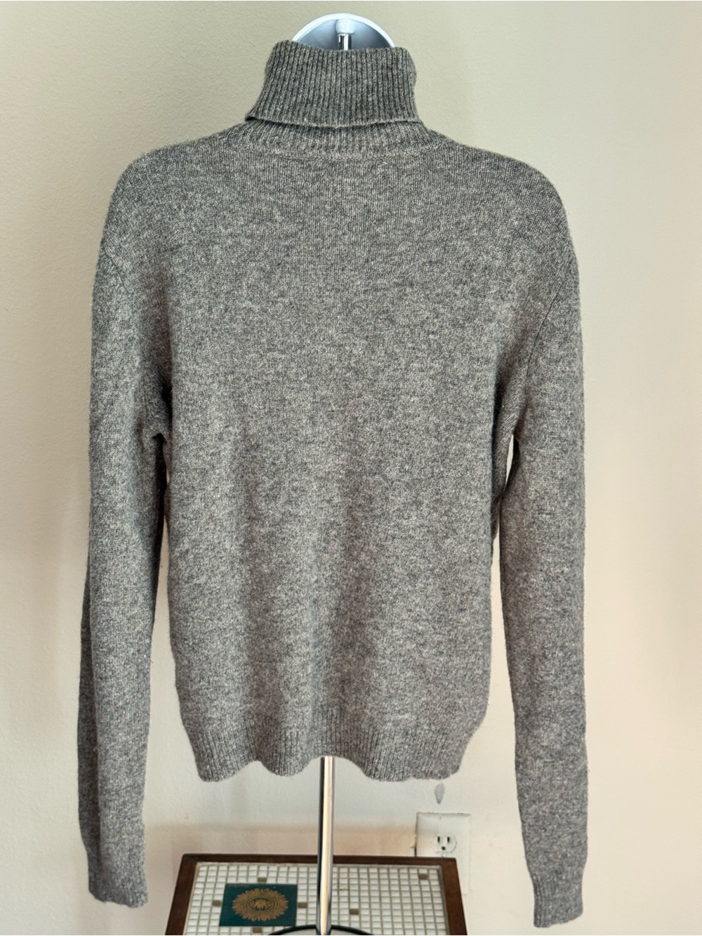 LAUREN RALPH LAUREN Holiday Ice Skaters Turtleneck Sweater - Lambswool - Large - Picture 10 of 16